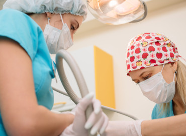 стоматологическая клиника «Оптима» с 1 апреля 2020 года переходит на ДЕЖУРНЫЙ ПРИЕМ